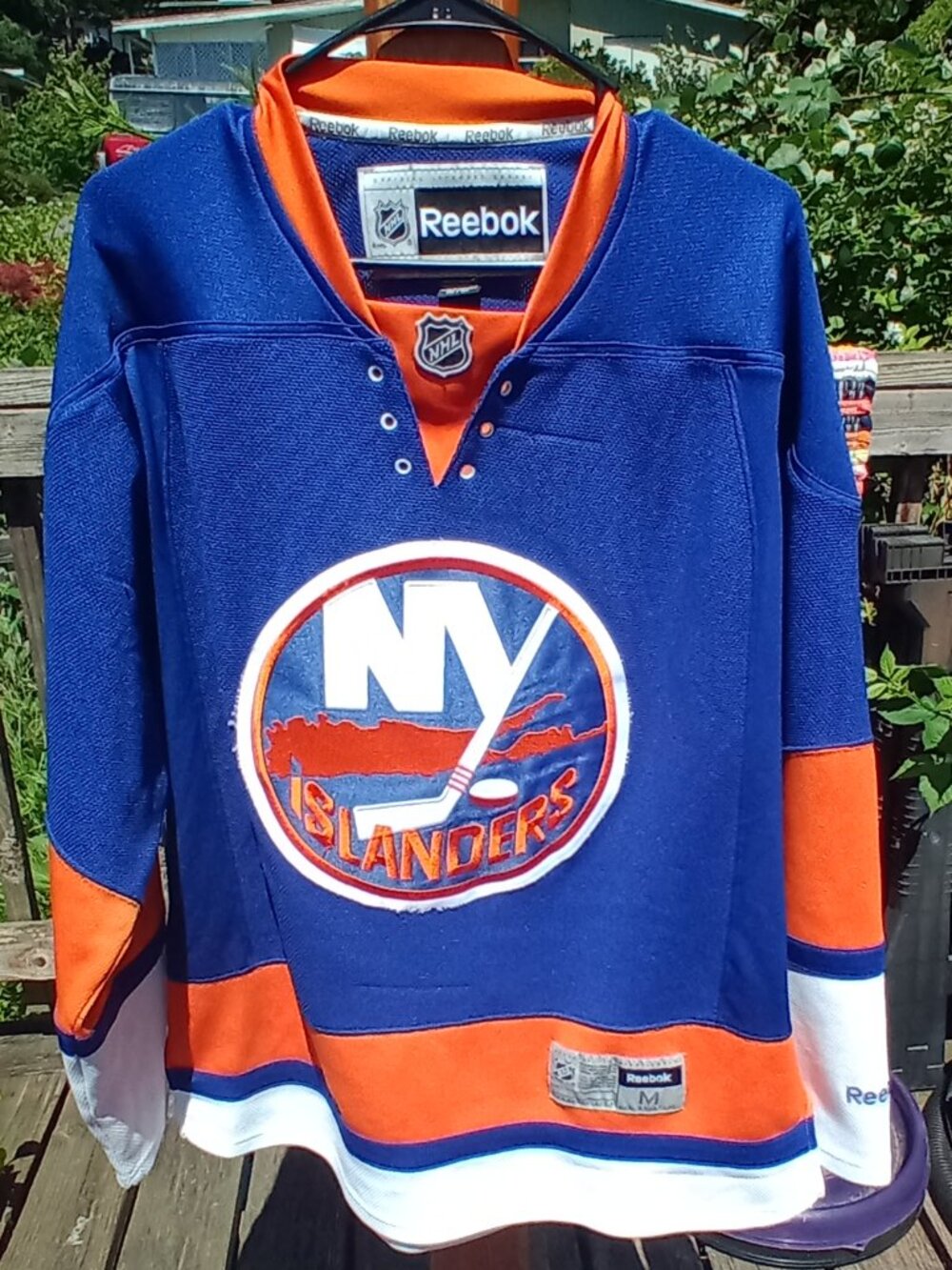 Reebok New York Islanders NHL hockey jersey